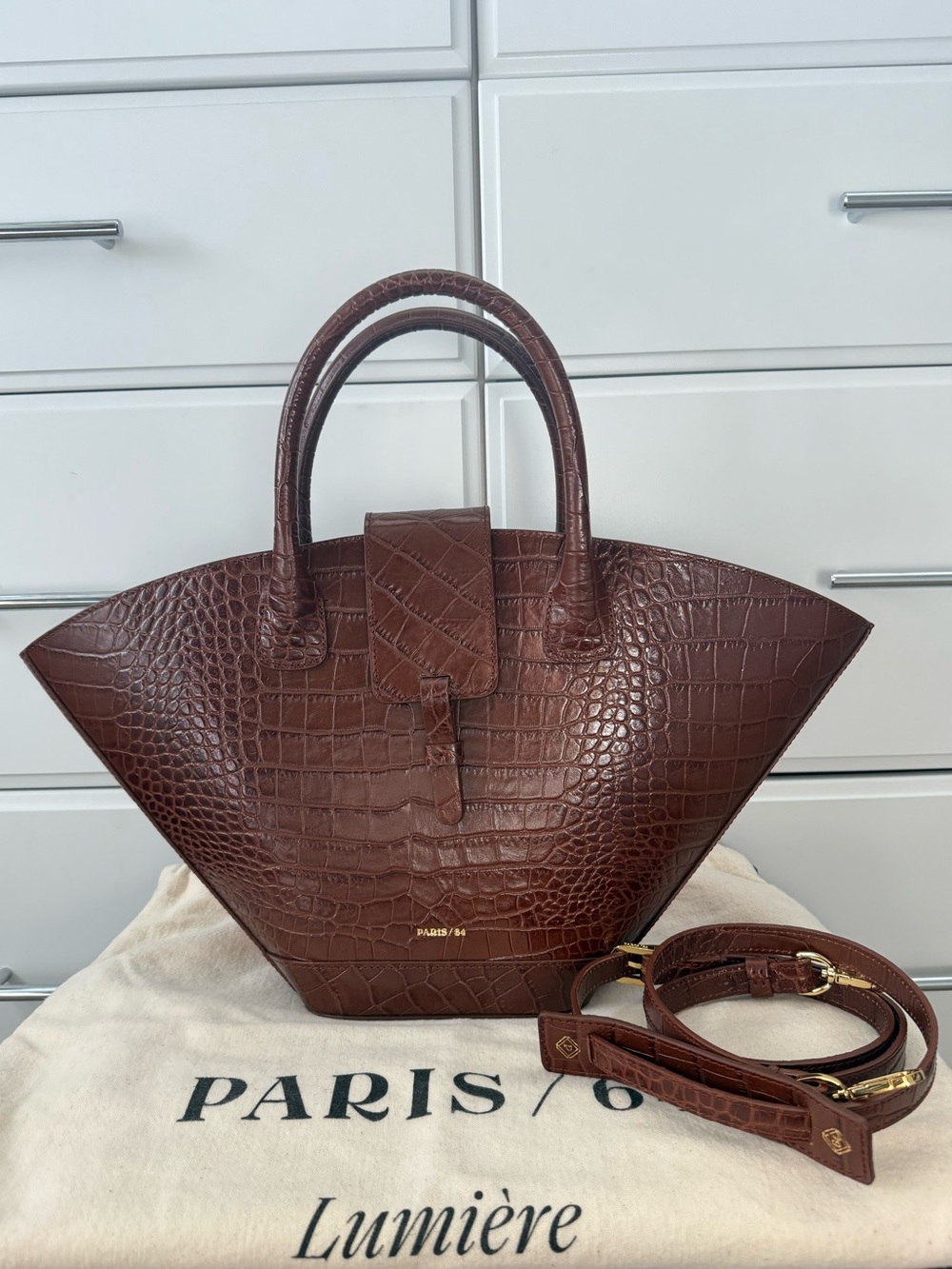 NWOT PARIS/64 Brown Croc-Embossed Leather Tote